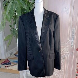 Stunning Vintage ESCADA Blazer